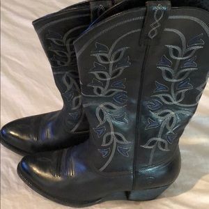 Ariat cowboy boots